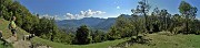 51 Vista panoramica sulla conca di Zogno e verso il roccolo di Cassarielli
